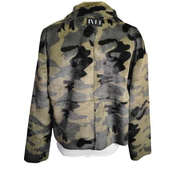 Beautiful Oversized Camo Faux Fur Modern Jacket Women | Size S - Picture 10 of 16